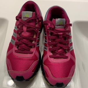 Adidas Marathan 10 sneakers